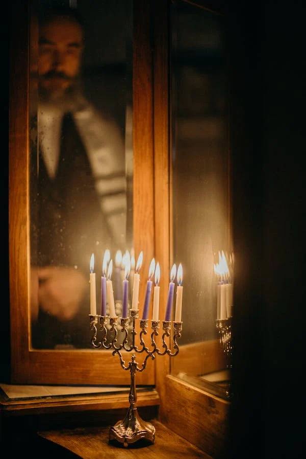 Read more about the article <strong>John 10:22-30 Messiah and Hanukkah</strong>